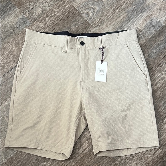 Sperry Seersucker 8"inch Short-Size 34 - Picture 1 of 10